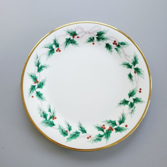 Vintage Mikasa Ribbon Holly Dinner Plate, Holly & Berry Design, Gold Trim, Japan - Picture 1 of 9